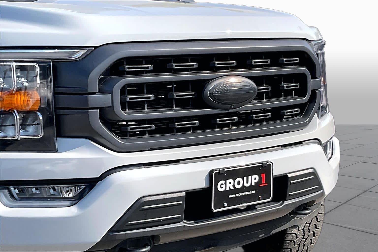 Used 2023 Avalanche Gray Ford XLT image 51
