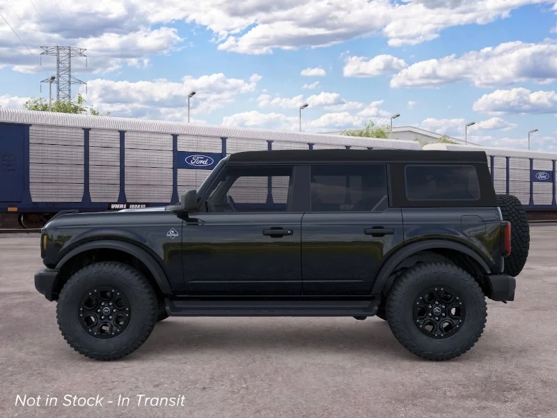 New 2026 Shadow Black Ford Outer Banks® image 3
