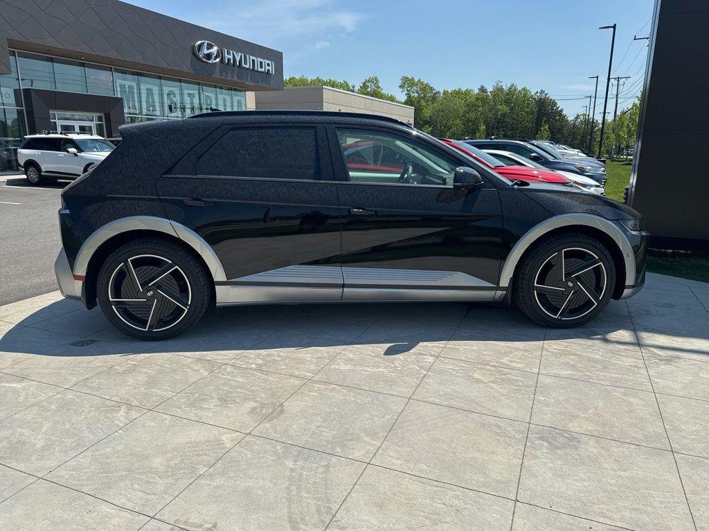 New 2026 Black Hyundai Limited image 8
