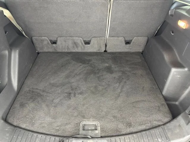 Used 2013 Red Ford SE image 25