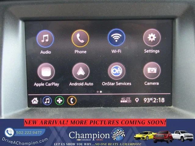 Used 2022 Summit White Chevrolet WT image 13