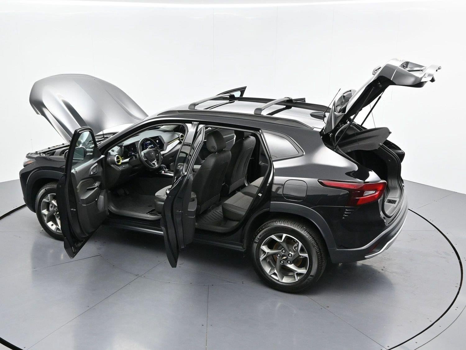 Used 2024 Mosaic Black Metallic Chevrolet LT image 40