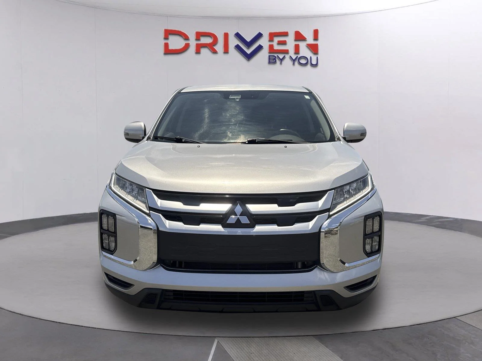 Used 2021 Alloy Silver Metallic Mitsubishi ES image 9