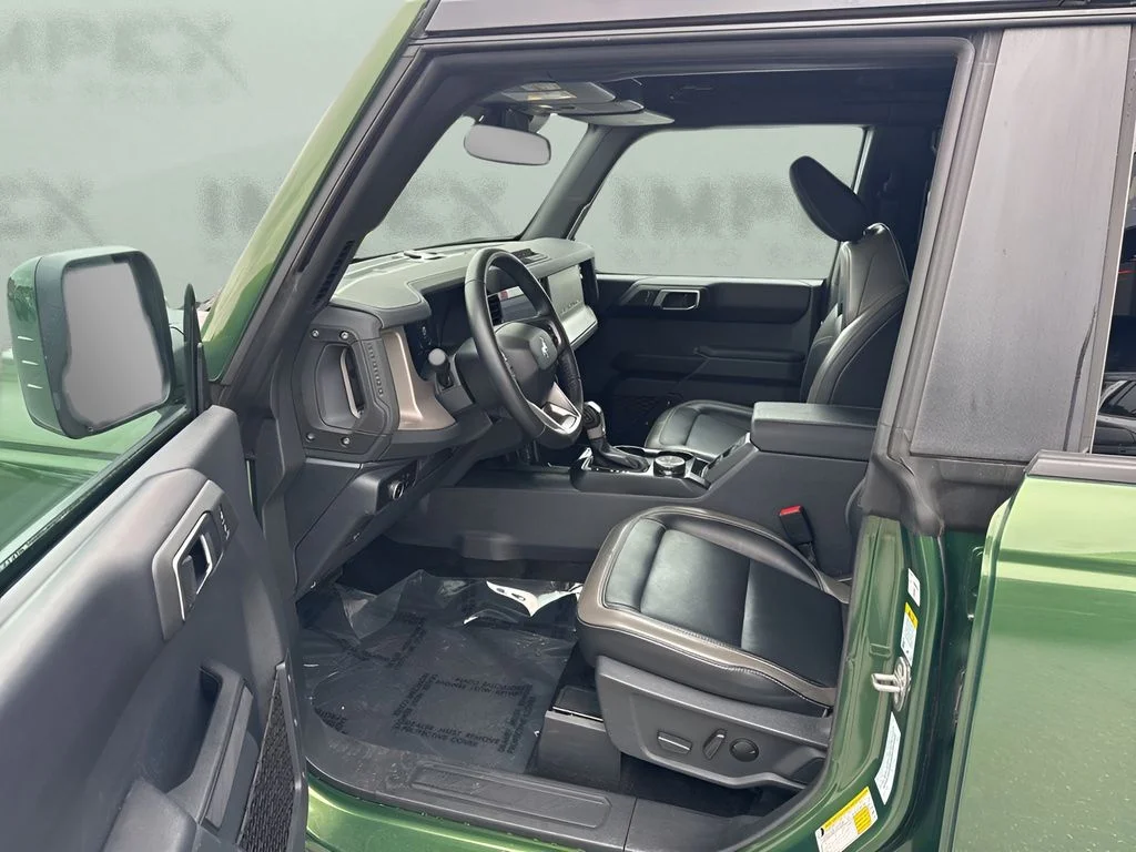 Used 2025 Green Ford Outer Banks image 9