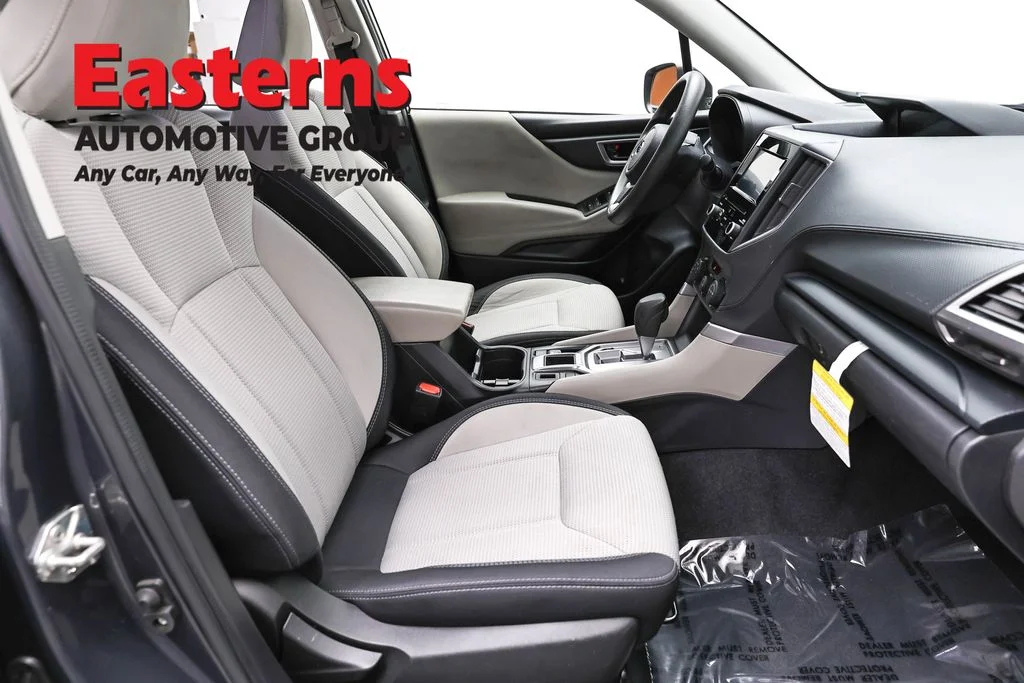 Used 2023 Gray Subaru Base image 25