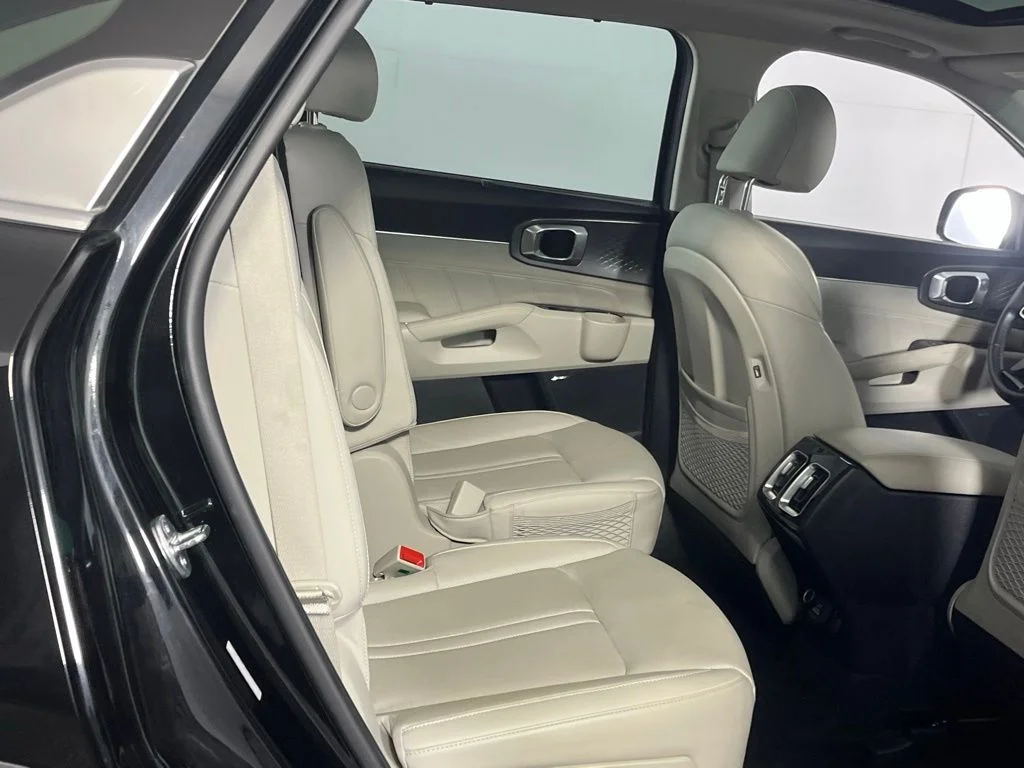 Used 2023 Black Kia SX Prestige image 29