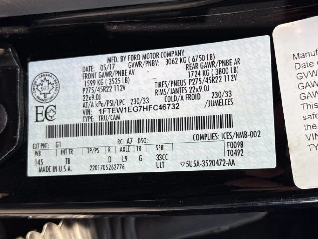 Used 2017 Shadow Black Ford Limited image 17