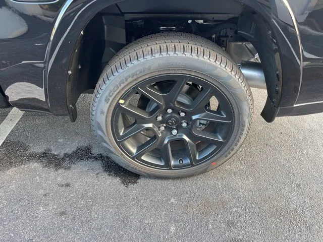2026 RAM 1500 Laramie - Photo 18