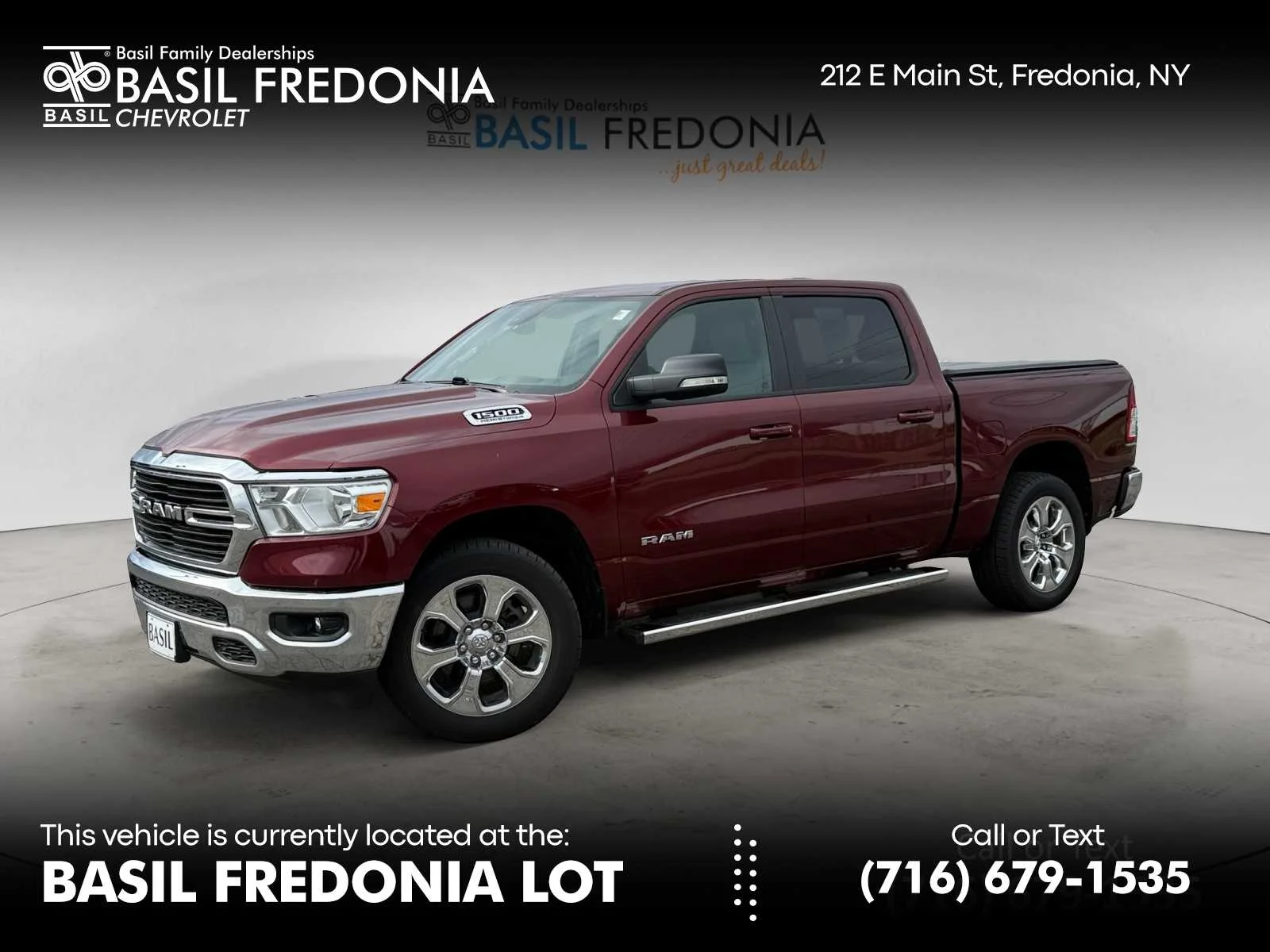 2021 RAM 1500 Big Horn/Lone Star 4x4 Crew Cab 5'7's photo