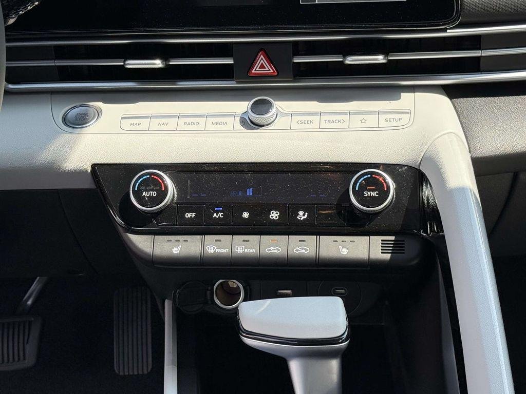 New 2026 Abyss Black Hyundai Limited image 18