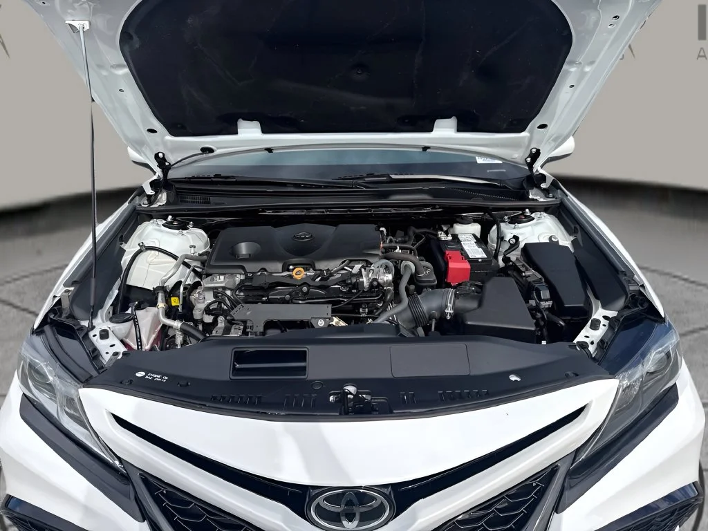 Used 2021 White Toyota SE image 26