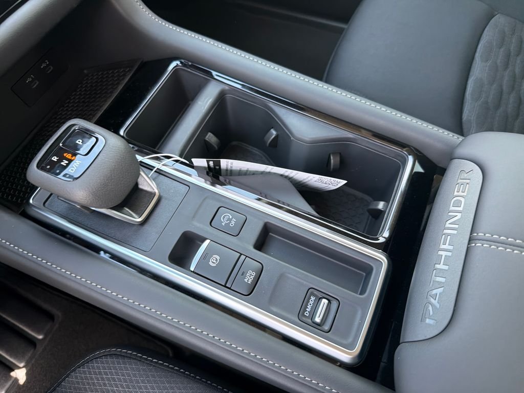 New 2026 Nissan Pathfinder SV 4D Sport Utility