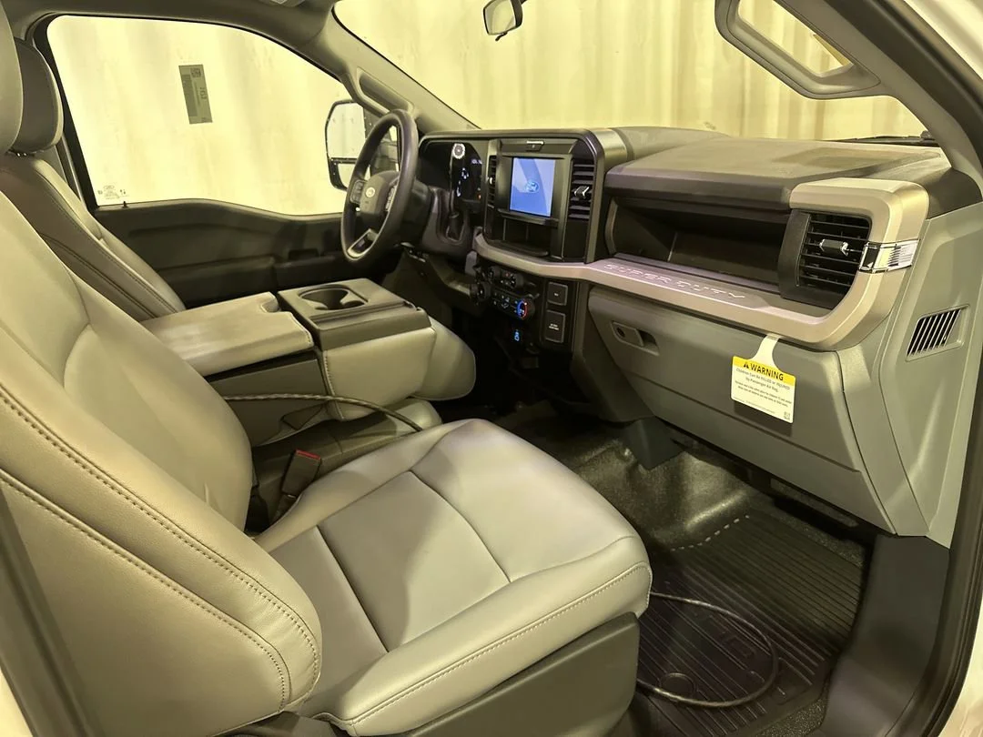 New 2025 Oxford White Ford F-550® XL image 14