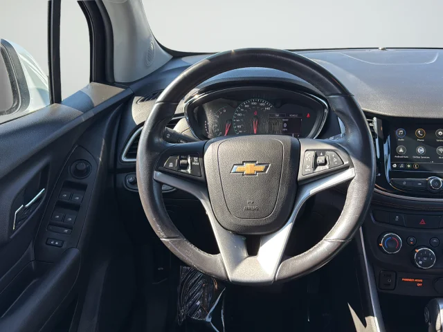 Used 2019 White Chevrolet LT image 38