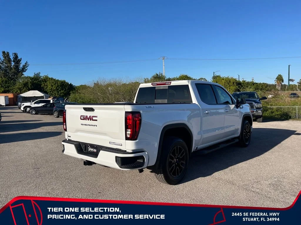 New 2026 Summit White GMC Elevation image 7