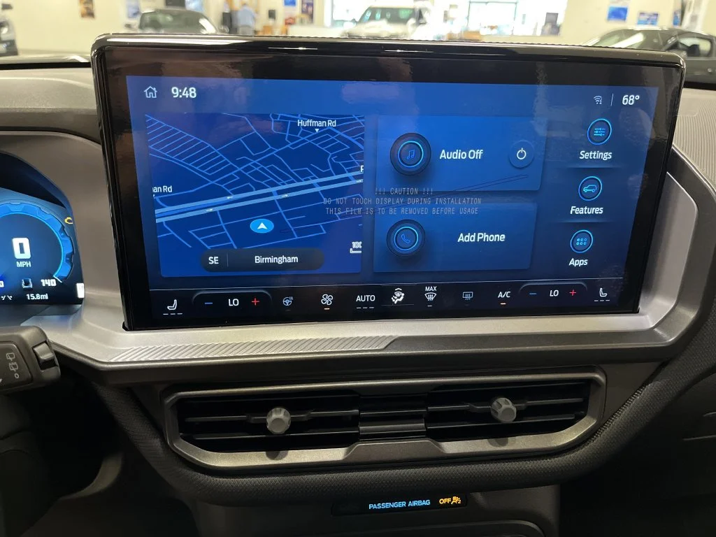 New 2025 Carbonized Gray Metallic Ford Outer Banks® image 18