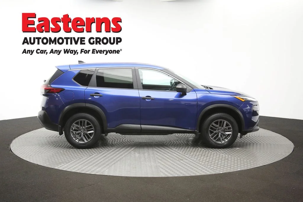 Used 2023 Blue Nissan S image 45