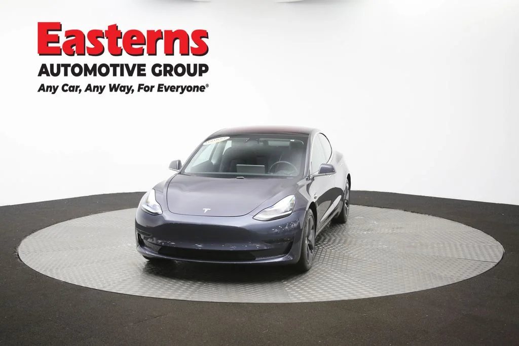 Used 2018 Gray Tesla Long Range image 50