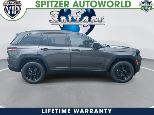 New 2026 Baltic Gray Metallic Clear-Coat Exterior Paint Jeep Altitude image 10