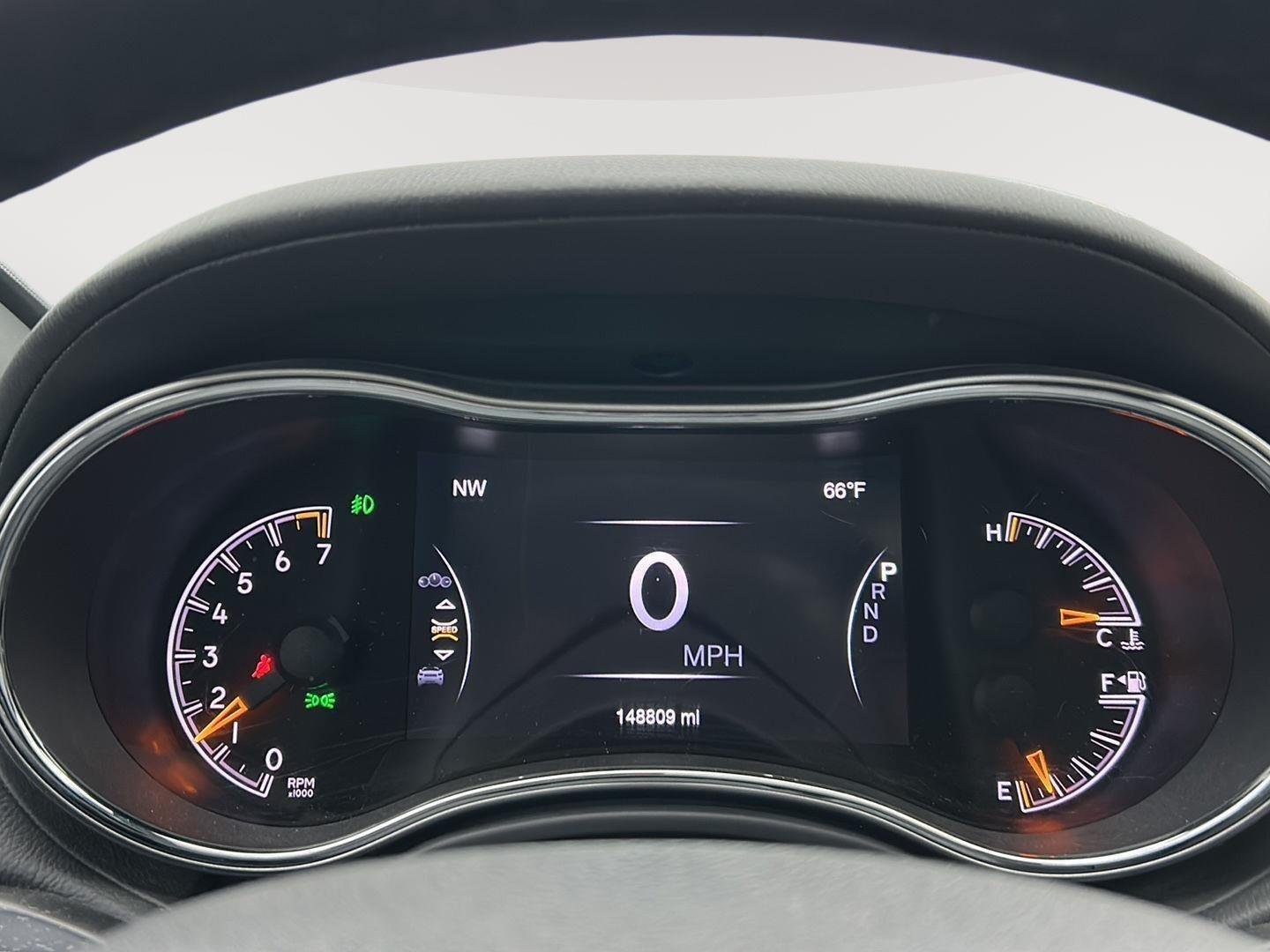 Used 2018 Jeep Grand Cherokee Limited Sterling Edition with VIN 1C4RJFBGXJC377128 for sale in Kansas City