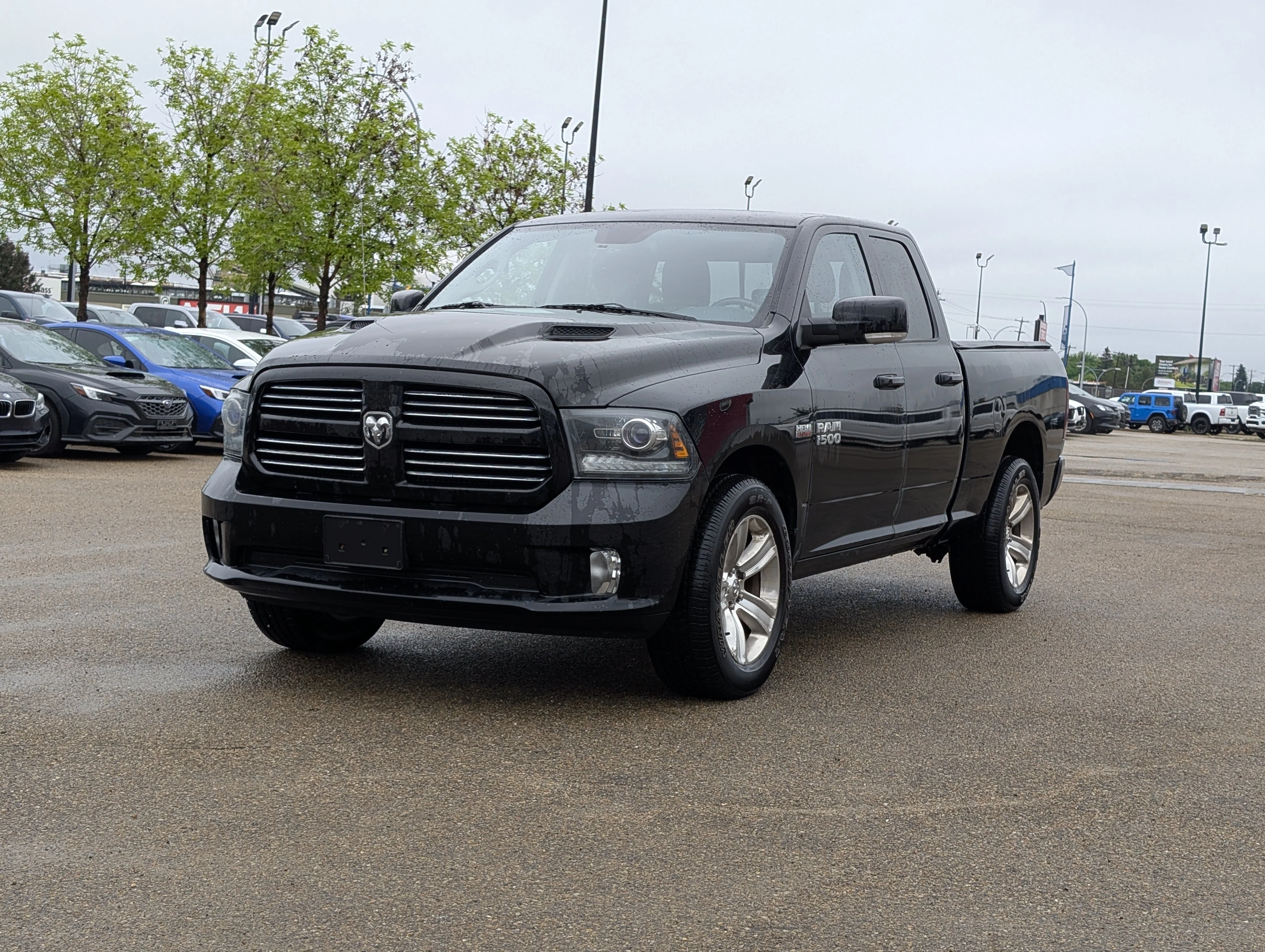 Used 2013 Black Ram Sport image 2
