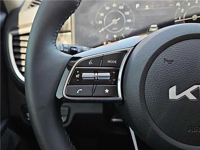 New 2026 Fusion Black KIA EX Front-Wheel Drive image 18