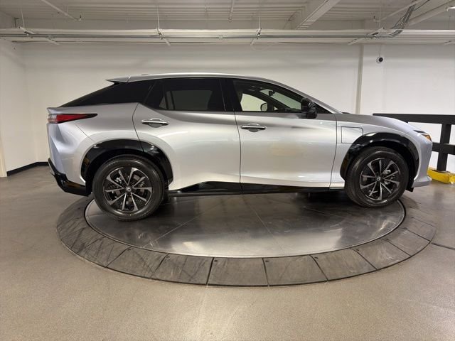 New 2026 Iridium Lexus  450e PREMIUM AWD image 7