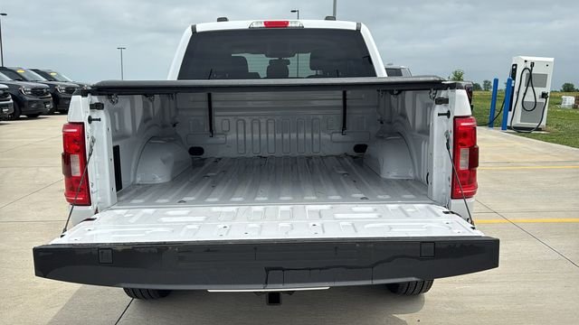 Used 2023 White Ford XLT image 13