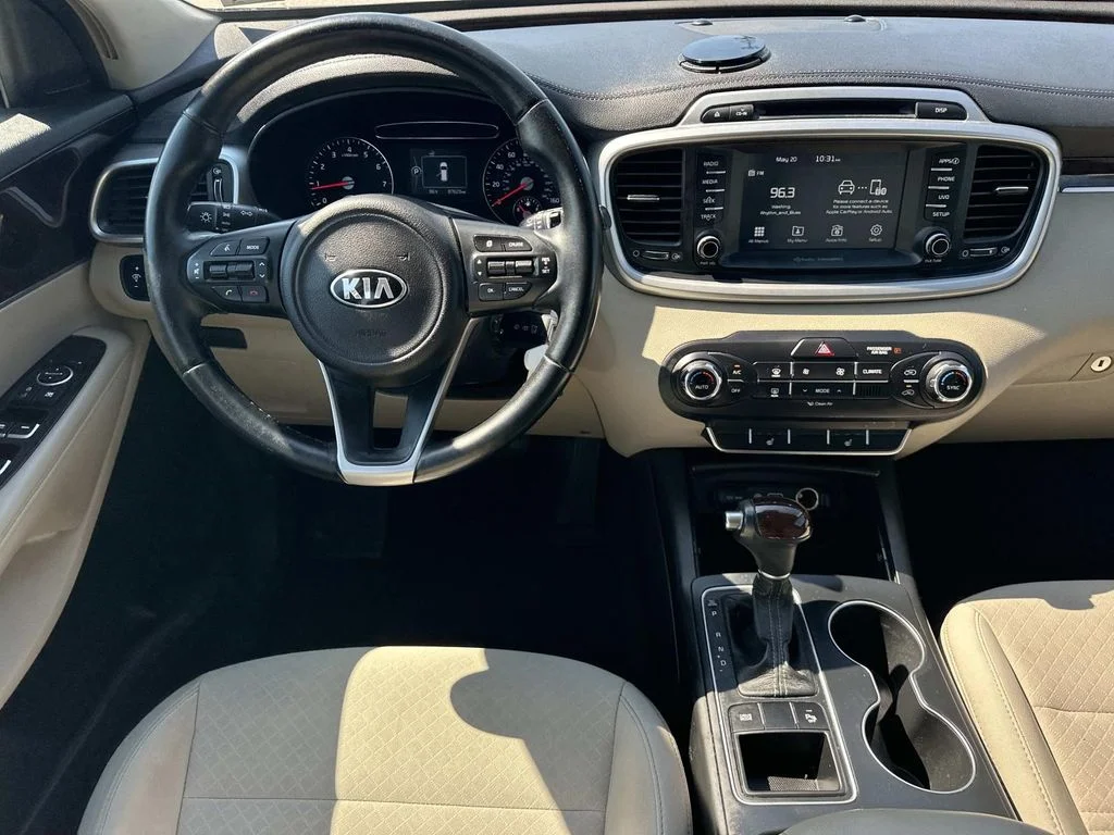 Used 2017 Blue Kia LX image 18