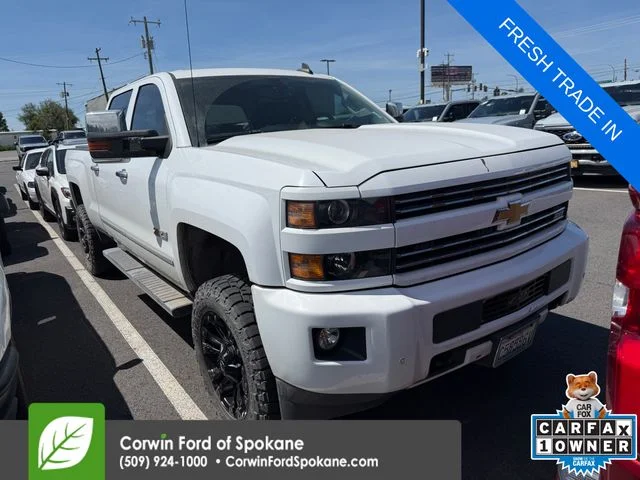 2016 Chevrolet Silverado HD LT 4WD Crew Cab Standard Box's photo
