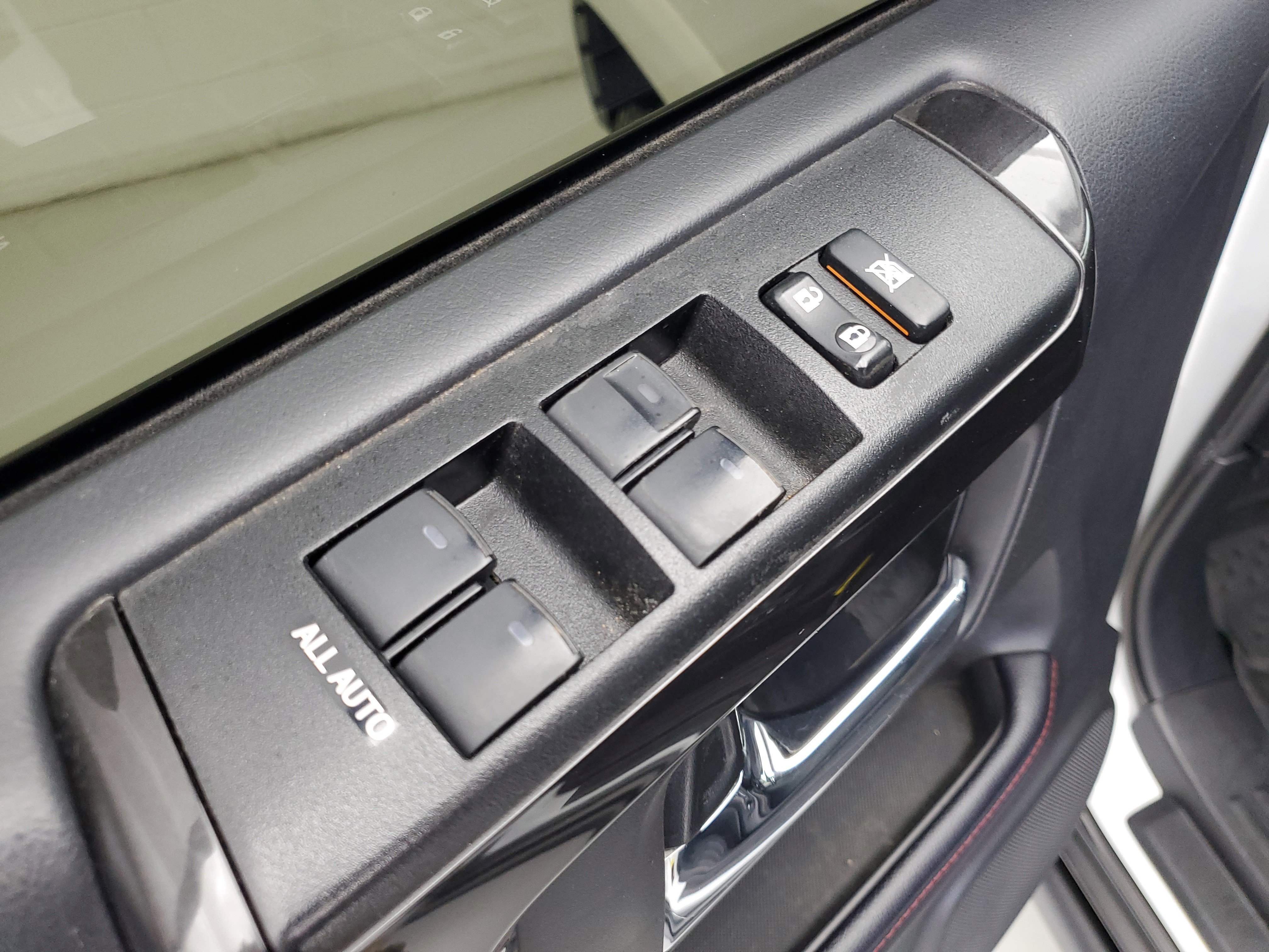 Used 2024 Ice Cap Toyota TRD Off-Road Premium image 21