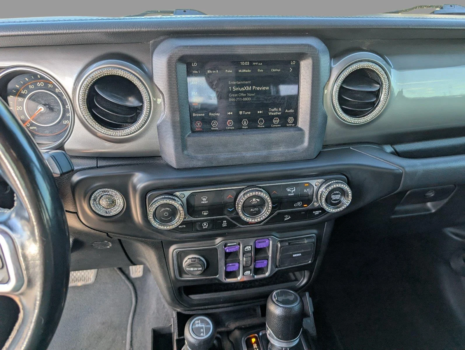 Used 2020 Billet Silver Metallic Clearcoat Jeep Sahara image 19