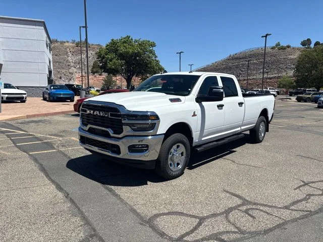 New 2026 Bright White Clear-Coat Exterior Paint RAM Tradesman image 2