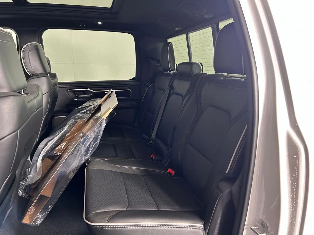 New 2026 Ivory White Tri-Coat Pearl-Coat Exterior Paint RAM Laramie image 16