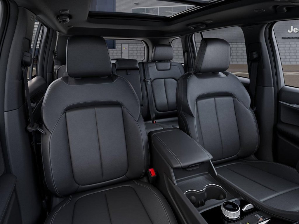 New 2026 Baltic Gray Metallic Clear-Coat Exterior Paint Jeep Limited image 37