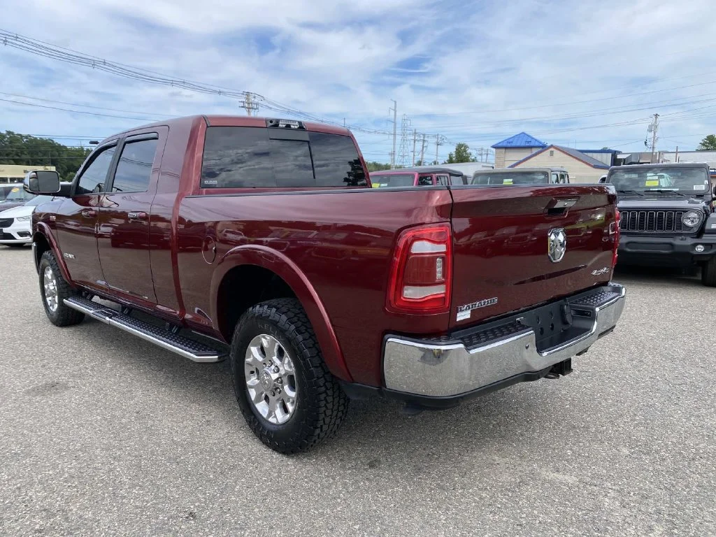 Used 2022 Red Ram Laramie image 6
