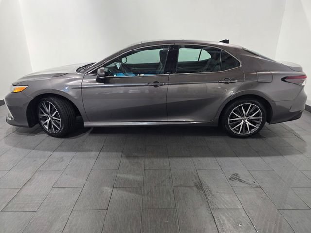 Used 2024 Gray Toyota XLE image 2