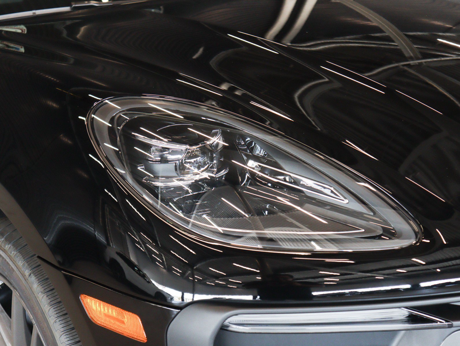 New 2026 Black Porsche T image 26
