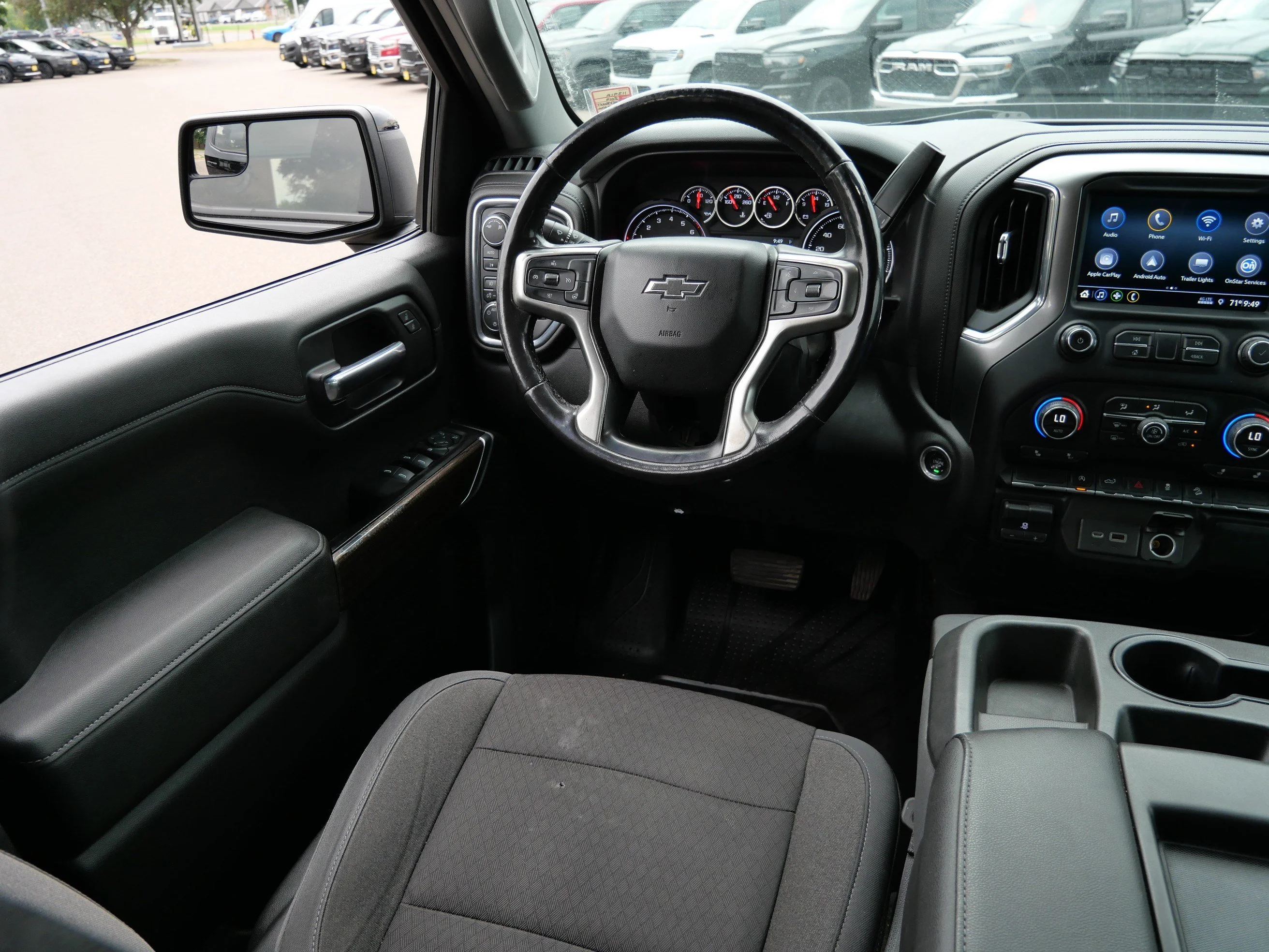 Used 2019 Black Chevrolet LT Trail Boss image 9