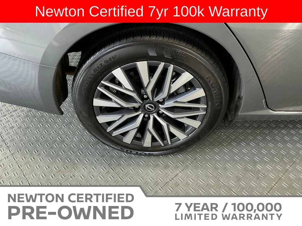 Certified Used 2025 Gun Metallic Nissan 2.5 SV image 42