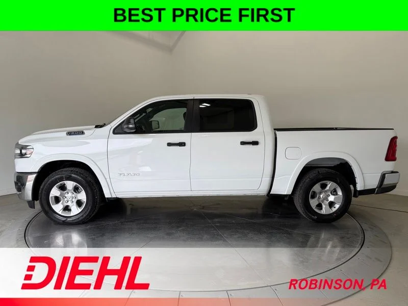 New 2026 Bright White Clear-Coat Exterior Paint RAM Big Horn/Lone Star image 4