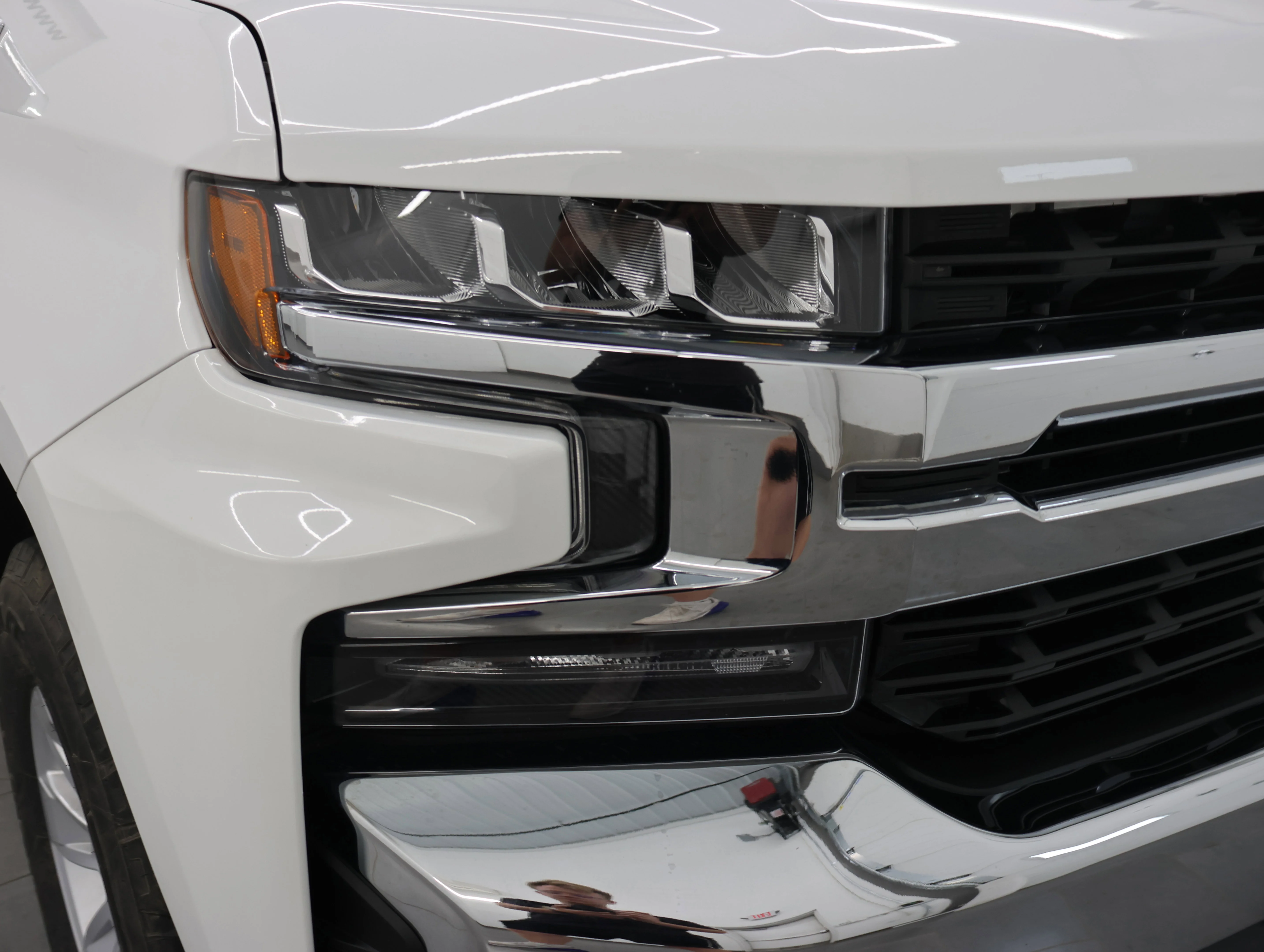 Used 2020 Summit White Chevrolet LT image 22