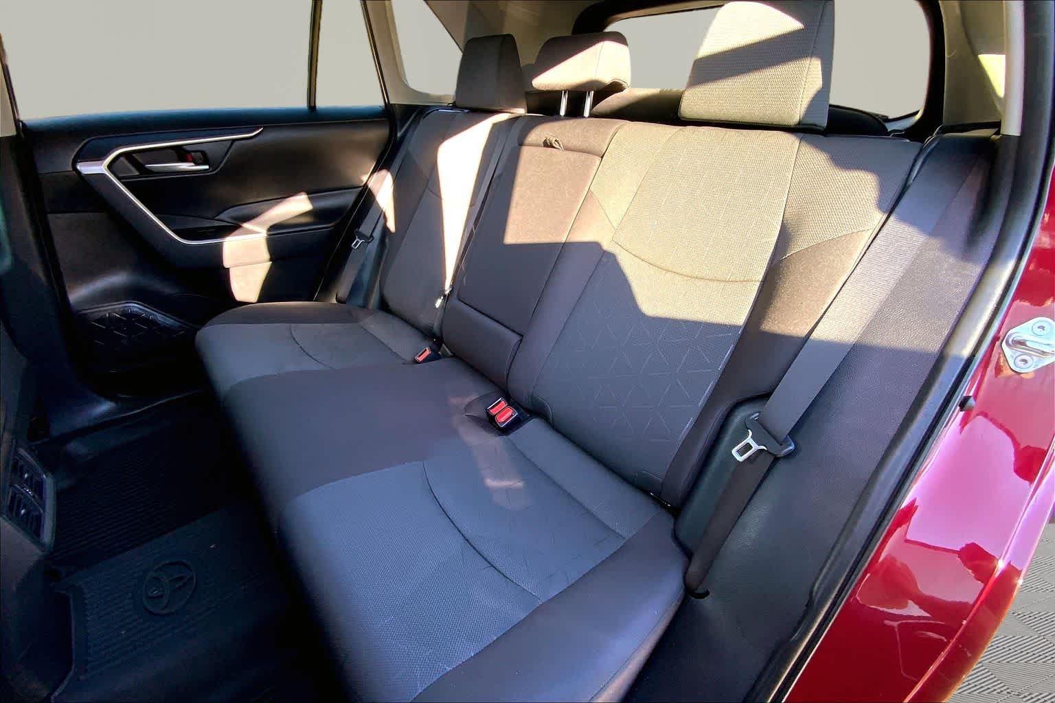 Used 2024 Ruby Flare Pearl Toyota XLE image 19