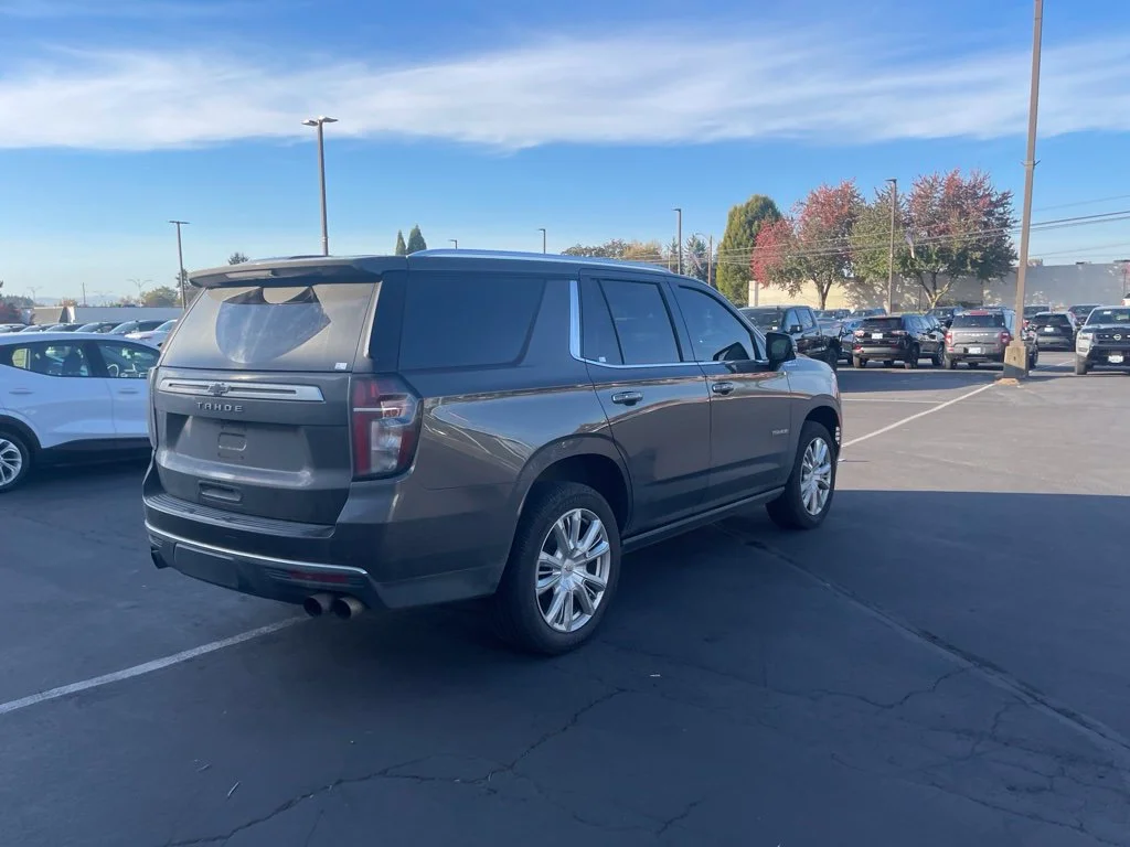 Used 2021 Graywood Metallic Chevrolet High Country image 3