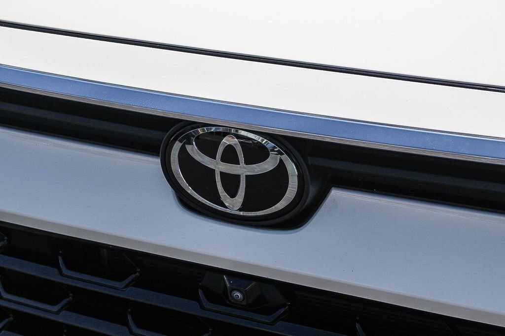 Used 2024 White Toyota Platinum image 5