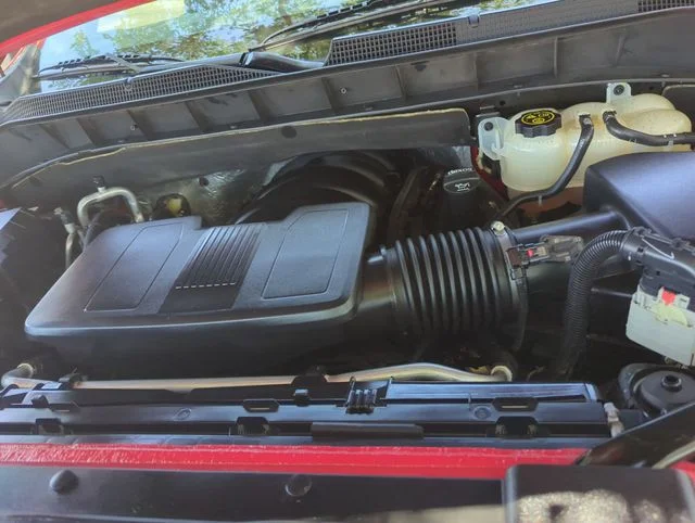 Used 2019 Red Chevrolet LT image 30