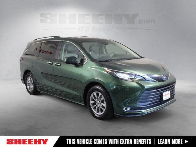 2022 Toyota Sienna XLE