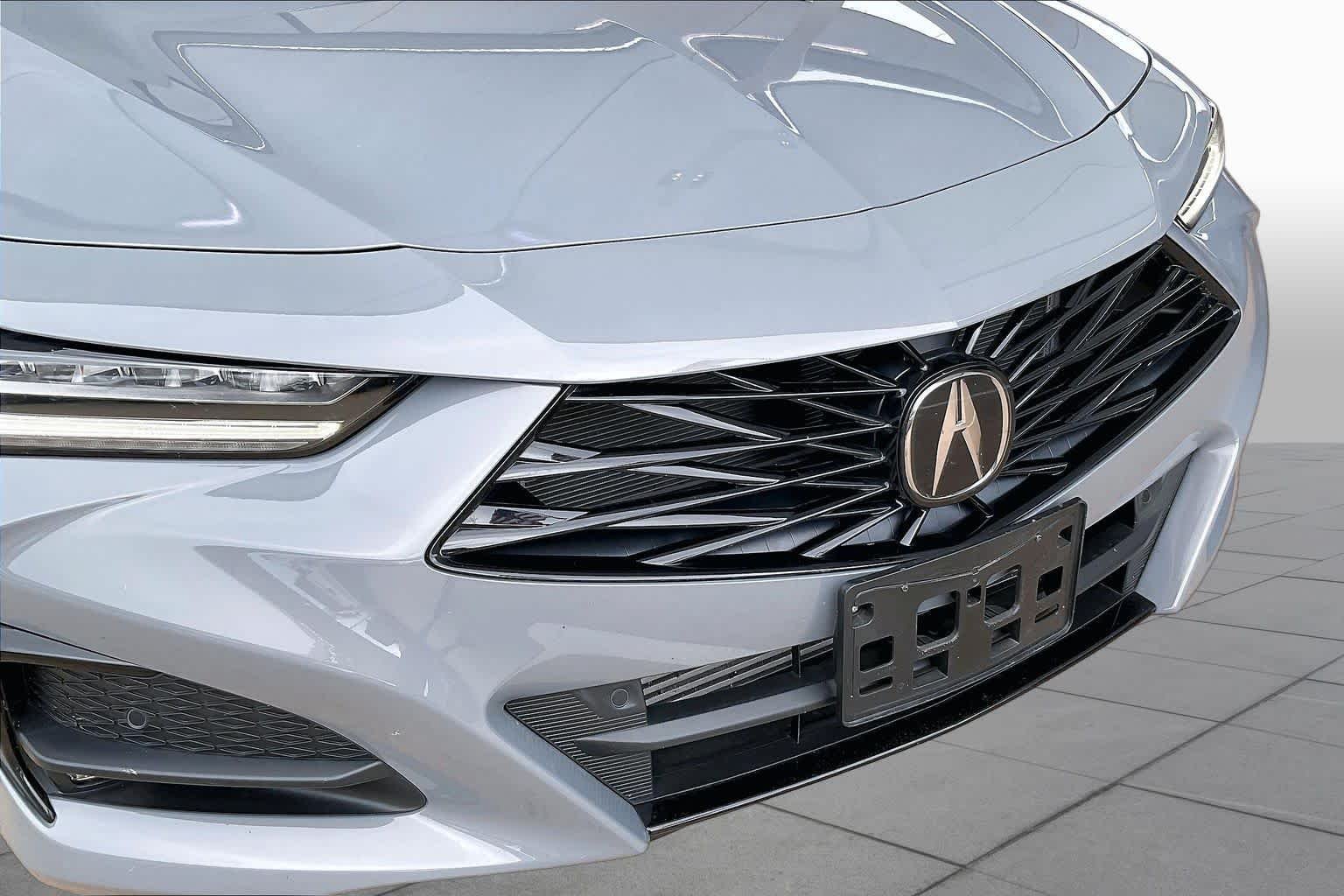 Used 2025 Urban Gray Pearl Acura w/A-Spec Package image 29