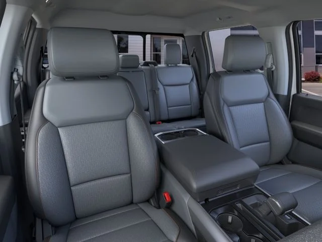 New 2026 Oxford White Ford Lariat image 10