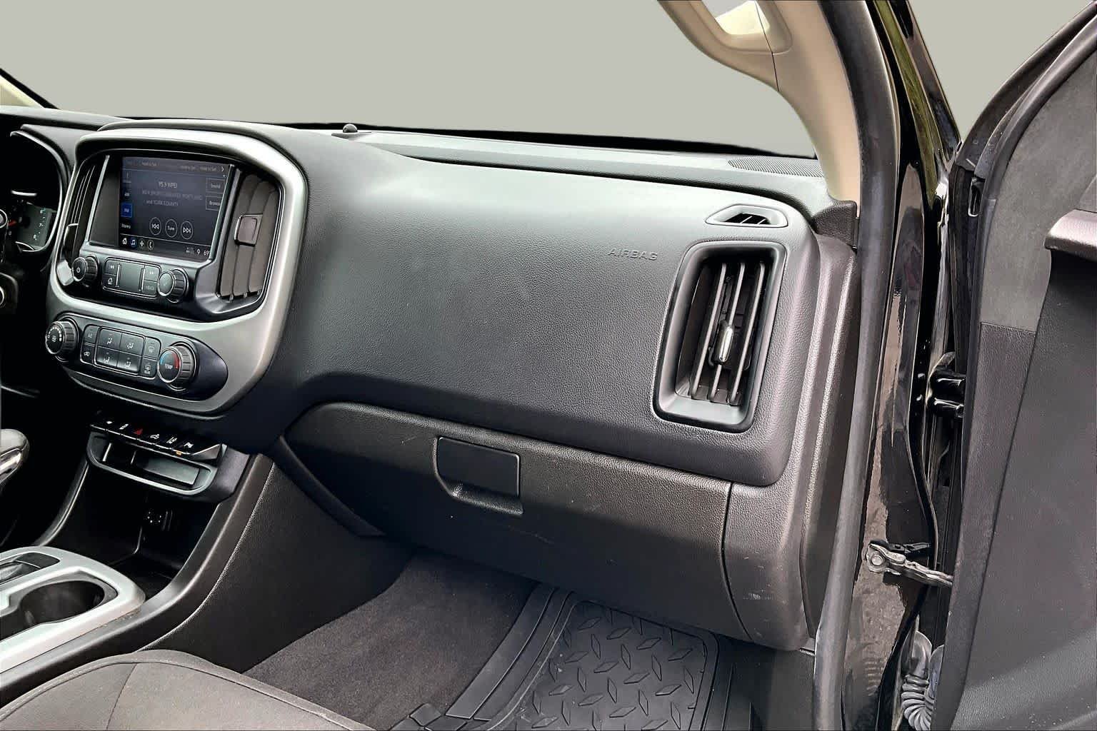 Used 2022 Black Chevrolet 4WD LT image 19